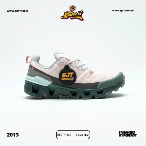On Cloudwander Waterproof Doe Ivy
