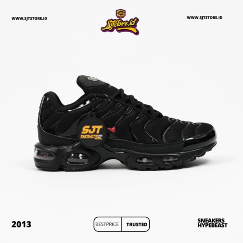 Nike Air Max Plus Tn Black University Red